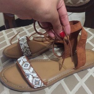 Old Navy Brown sandals, size 7